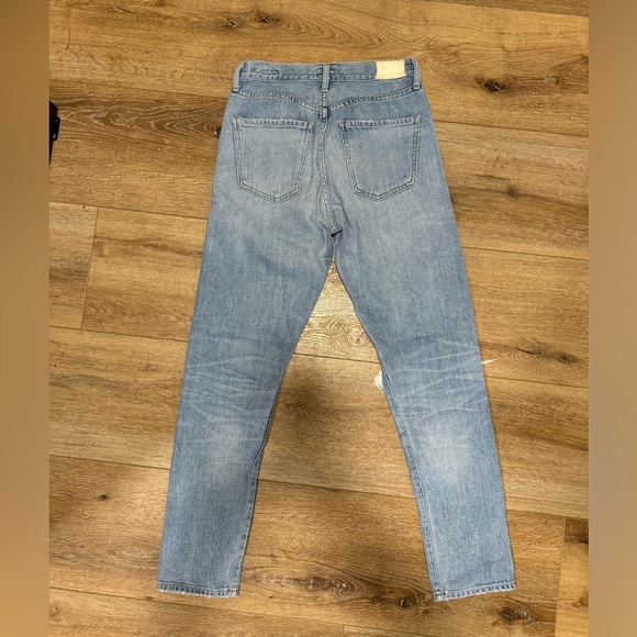 Citizens of Humanity Liya high rise - torn
size 24 - Picture 2 of 8